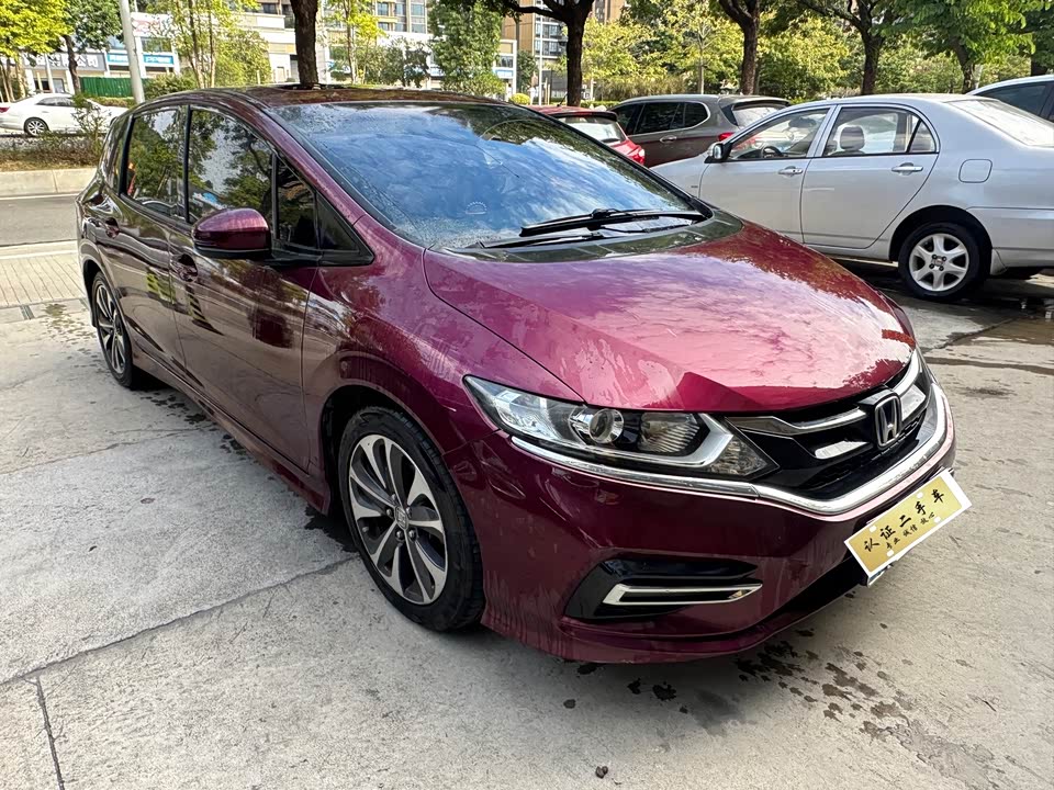 Honda Jade