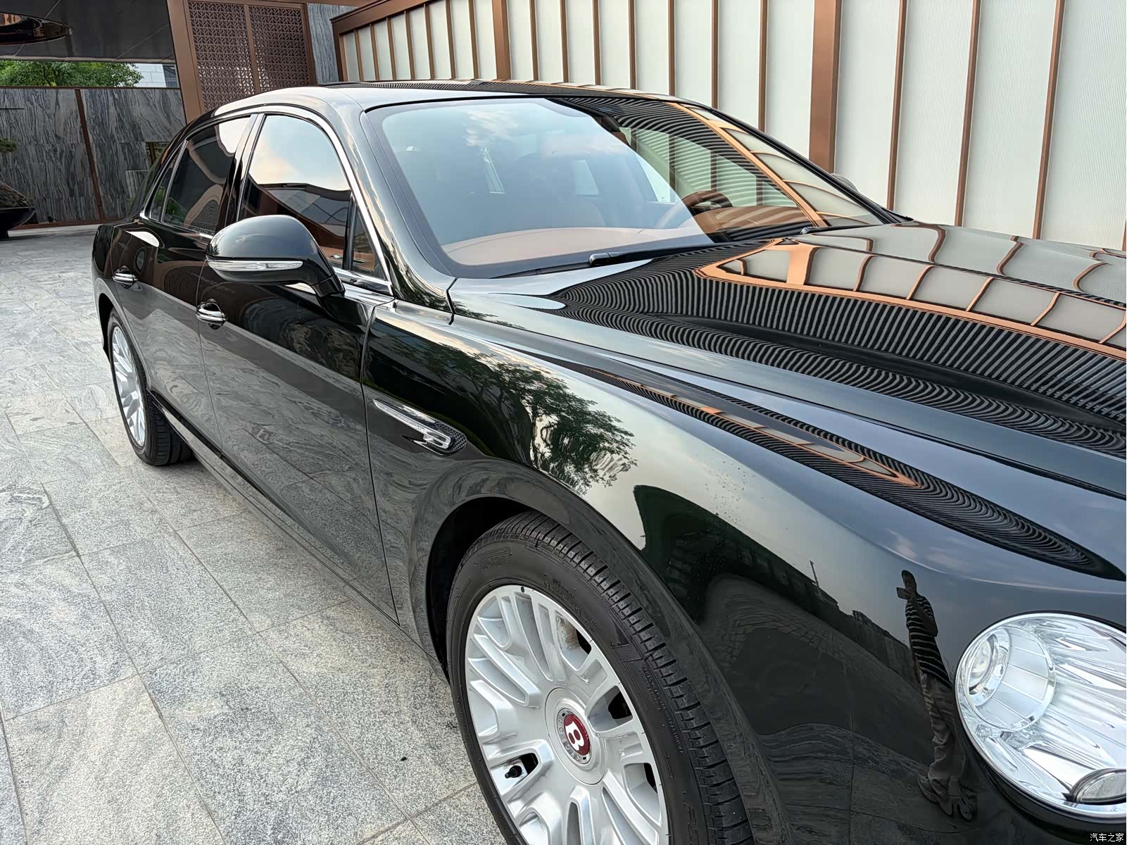 Bentley Flying Spur, 2017 4