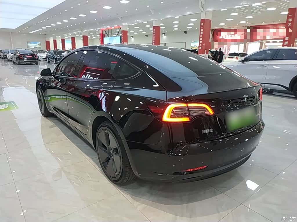 Tesla Model 3, 2022 все фото