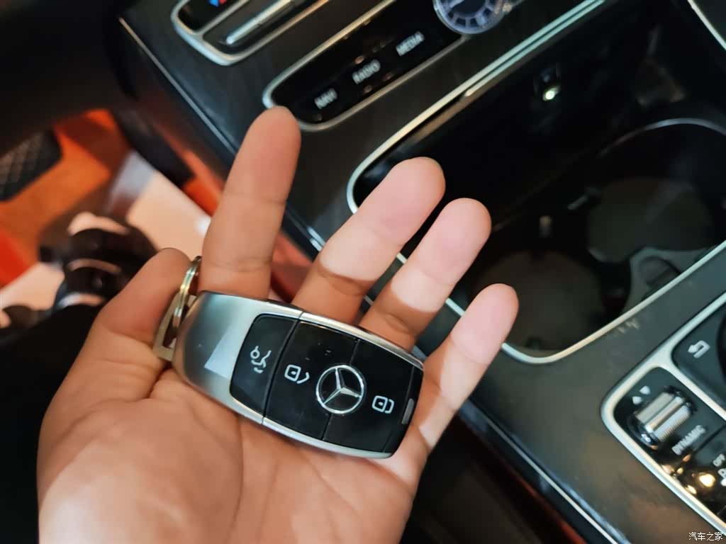 Mercedes-Benz E-Class, 2018 9