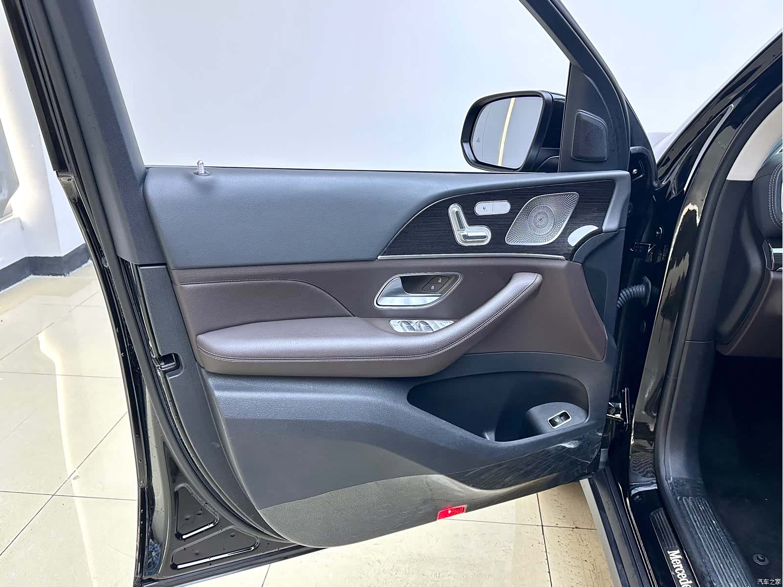 Mercedes-Benz GLE, 2022 15