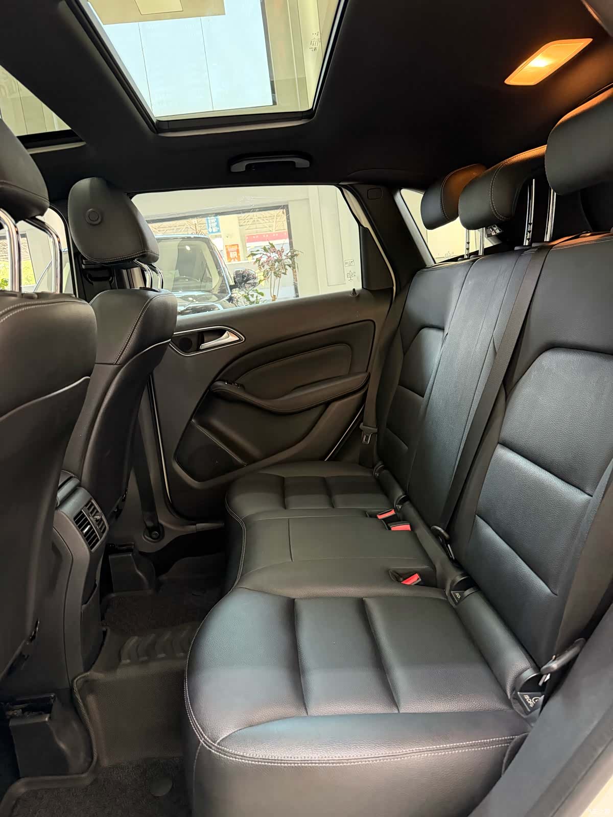 Mercedes-Benz B-Class, 2017 8