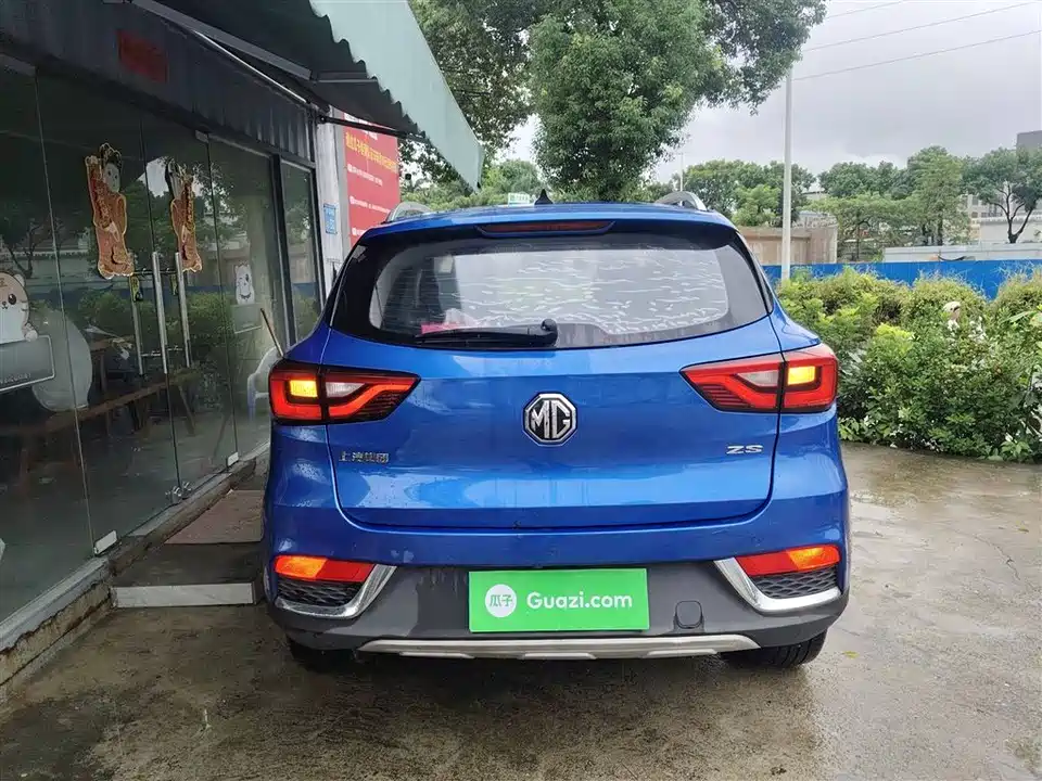 MG ZS