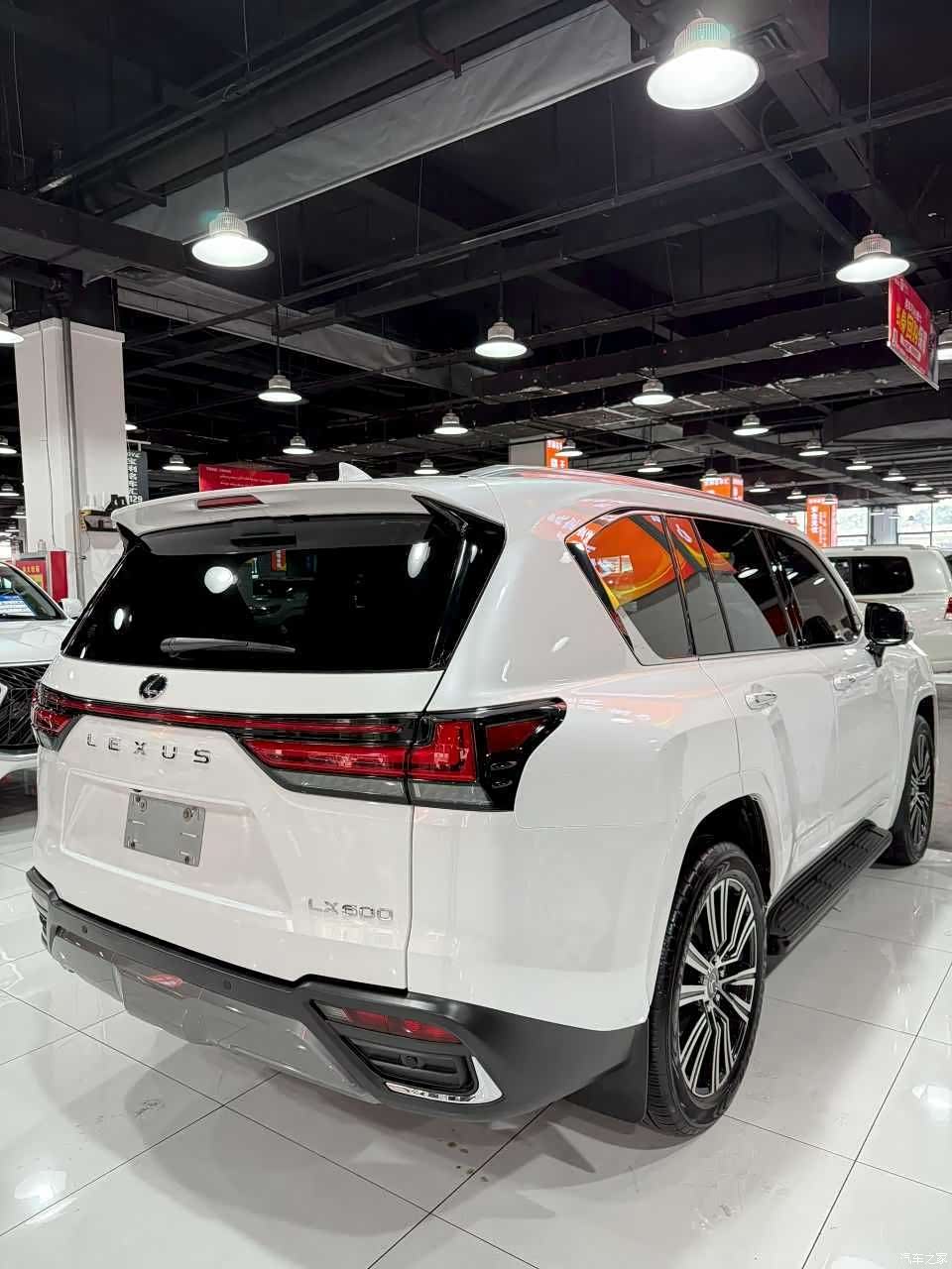 Lexus LX, 2024 9
