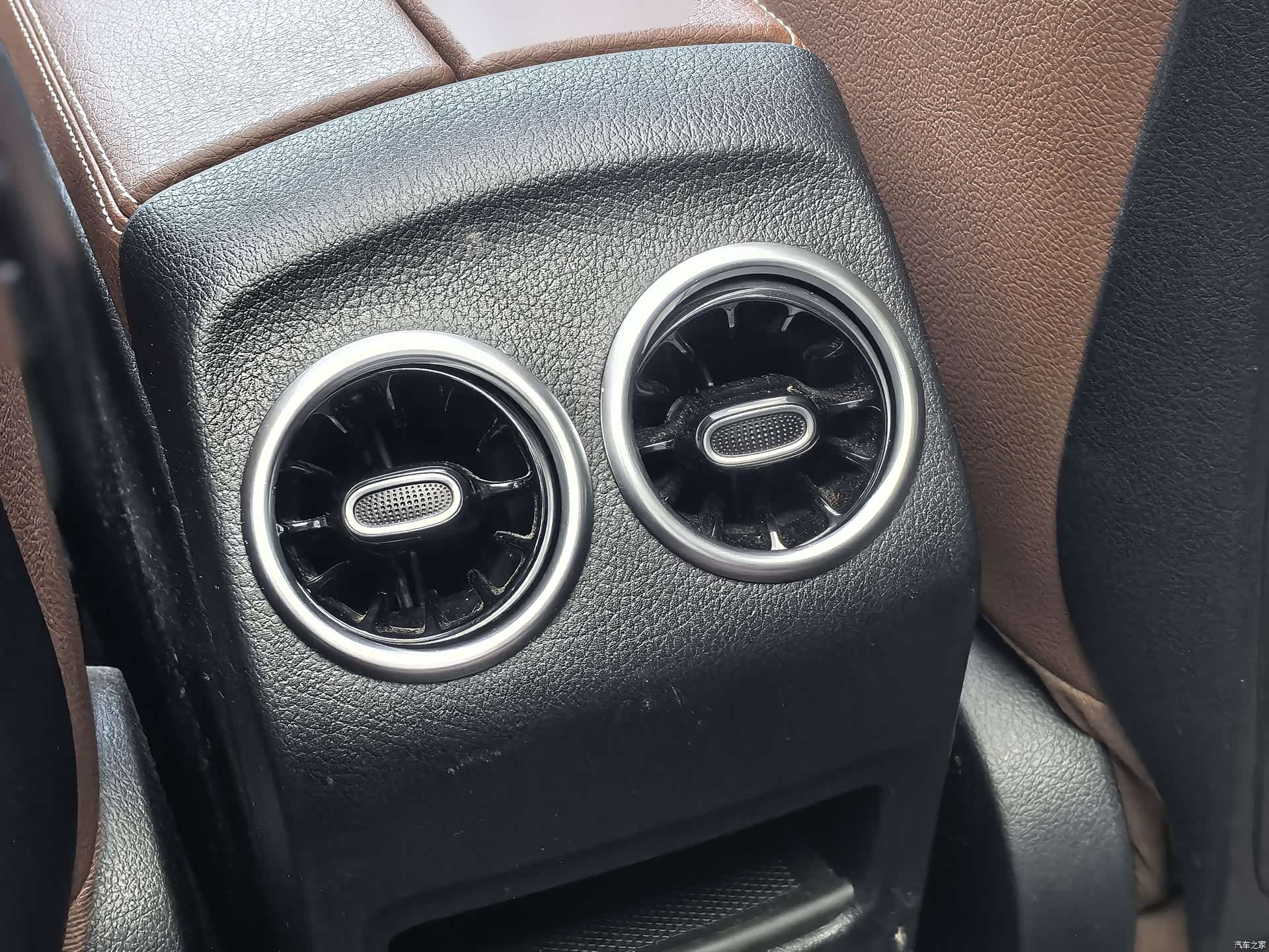 Mercedes-Benz GLB, 2022 12