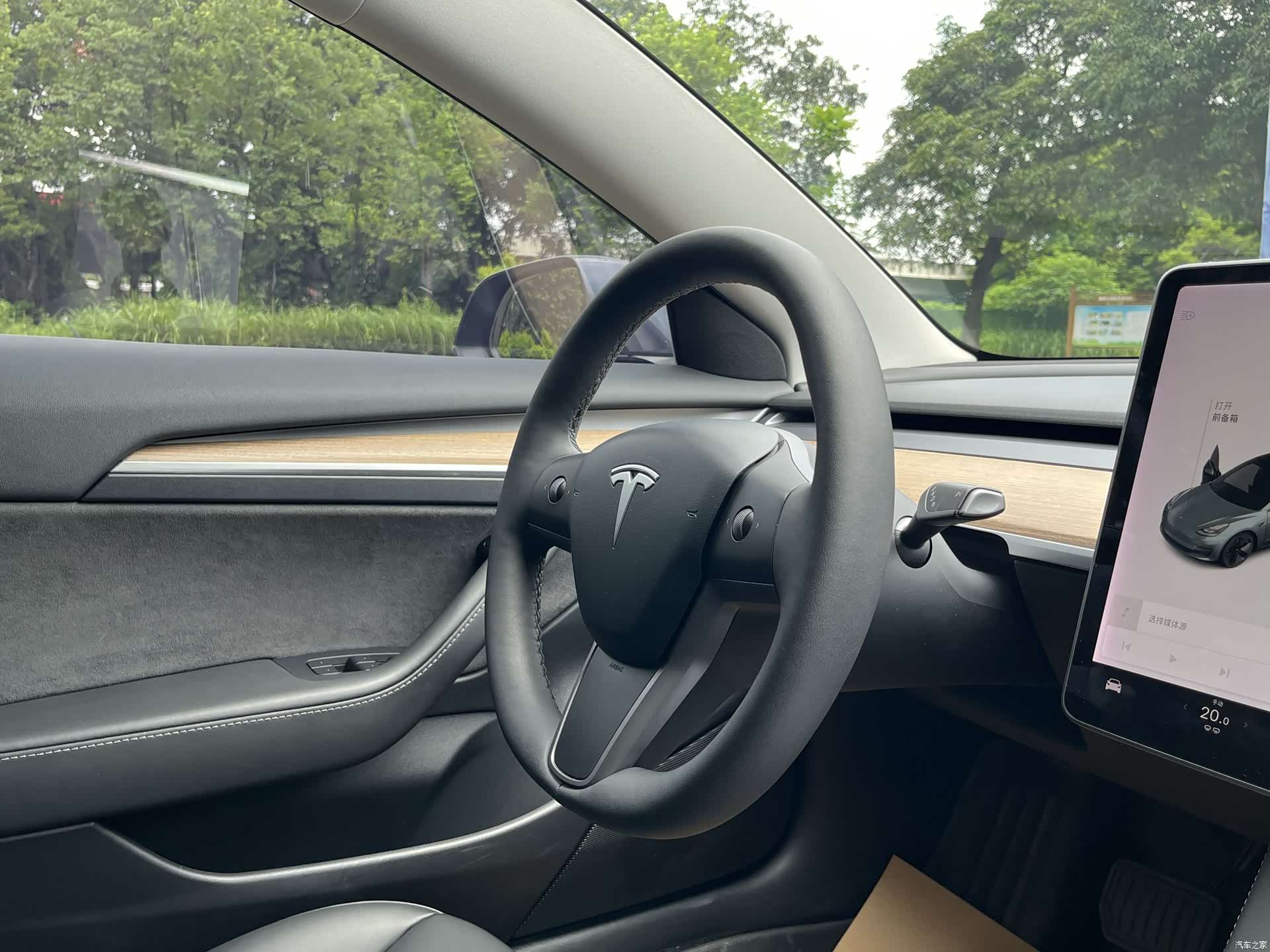 Tesla Model 3, 2021 9