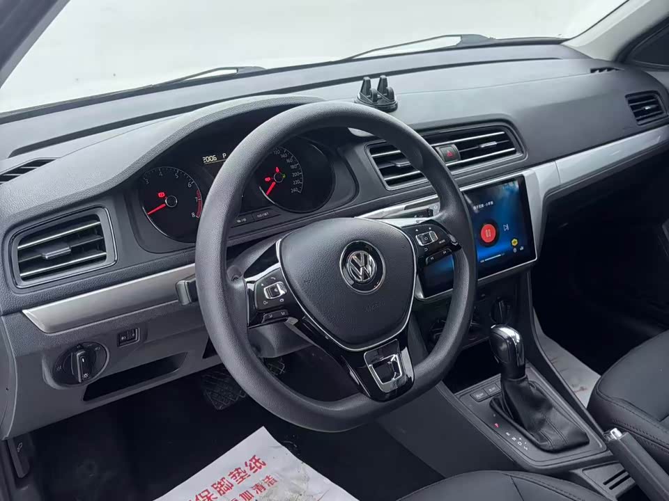 Volkswagen Lavida
