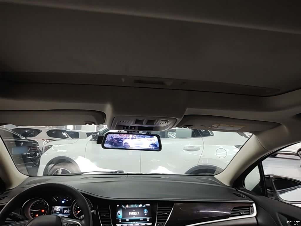 Buick Verano, 2018 18