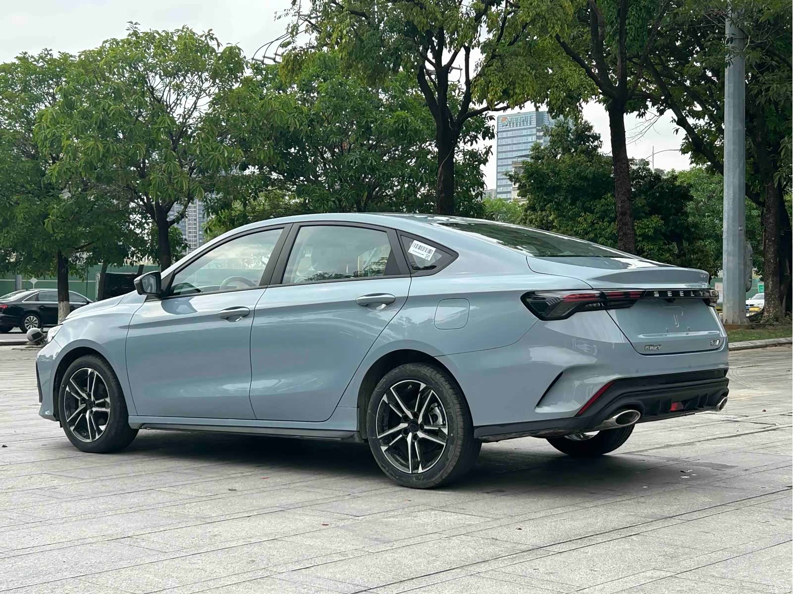 Geely Binray, 2026 8