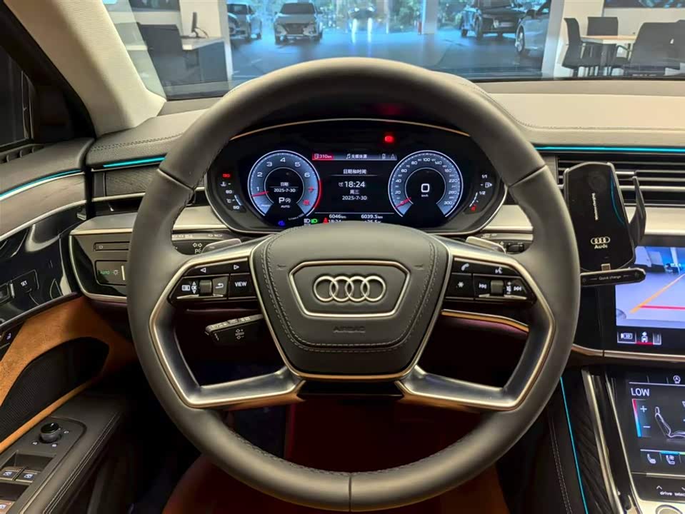 Audi A8 Audi A8