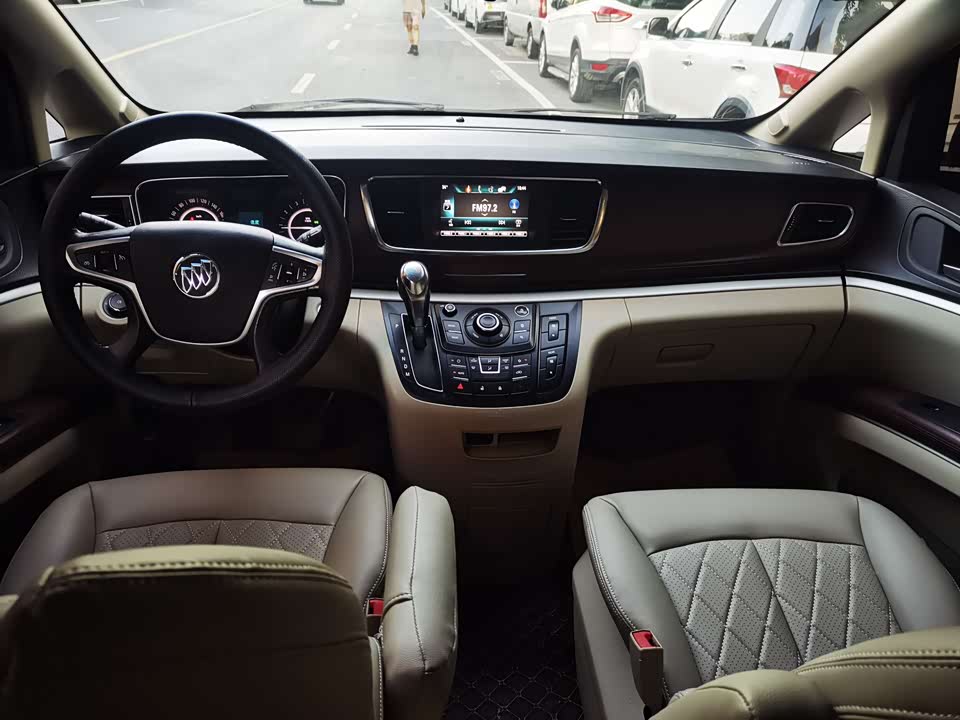 Buick GL8