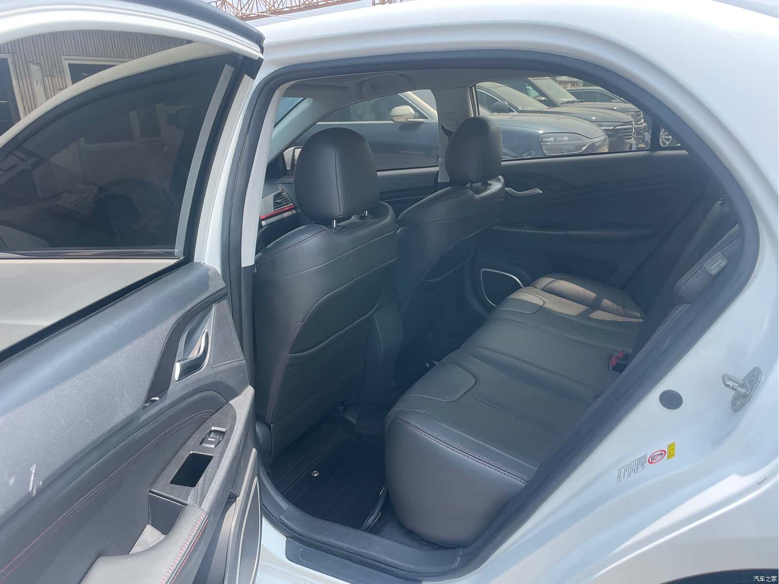 BYD Qin, 2015 7