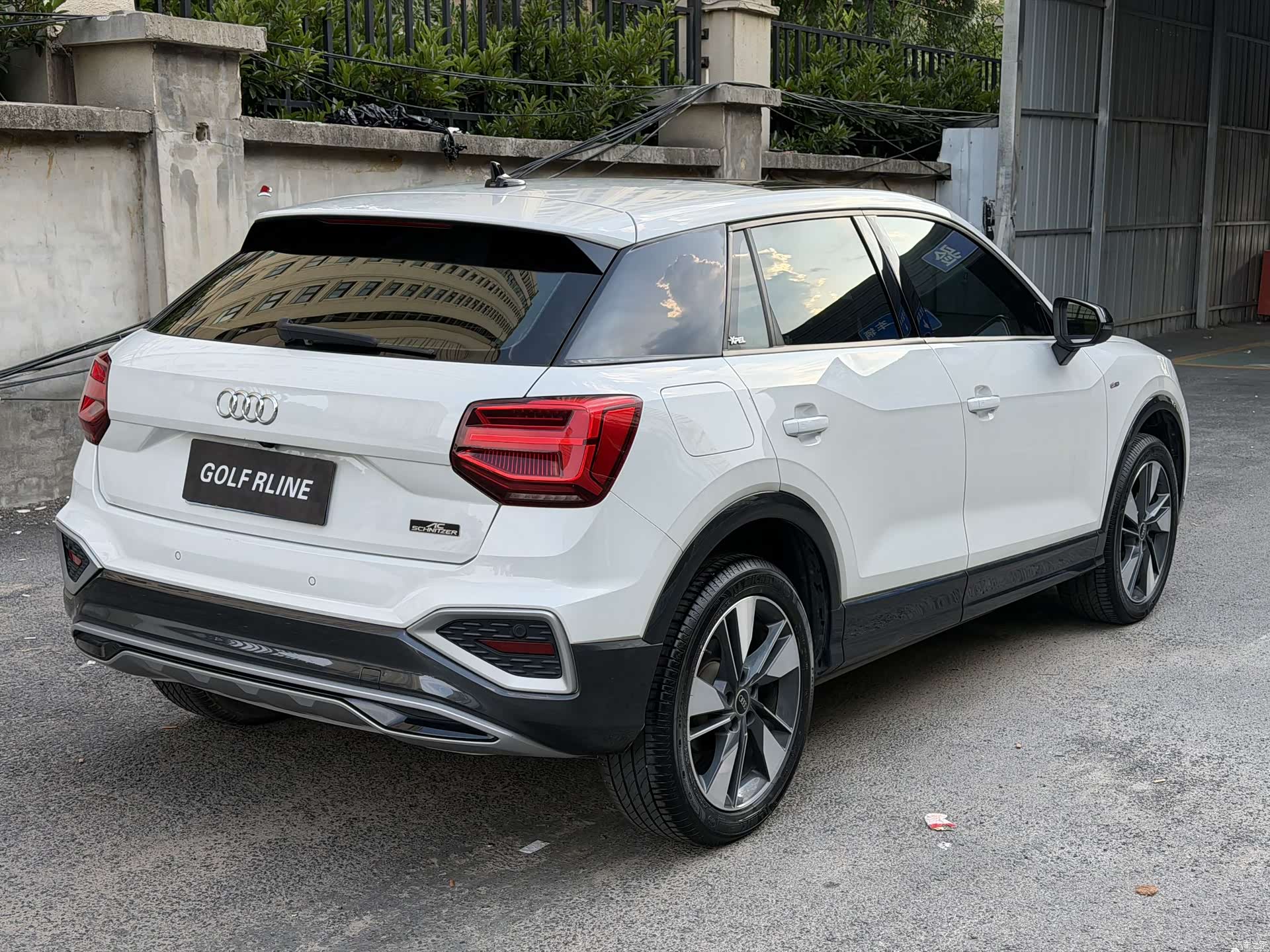 Audi Q2L, 2023 15