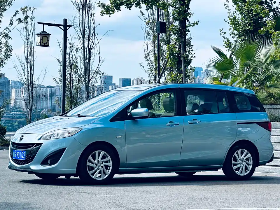 Mazda 5