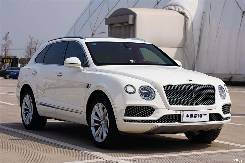 Bentley Bentayga, 2020 2
