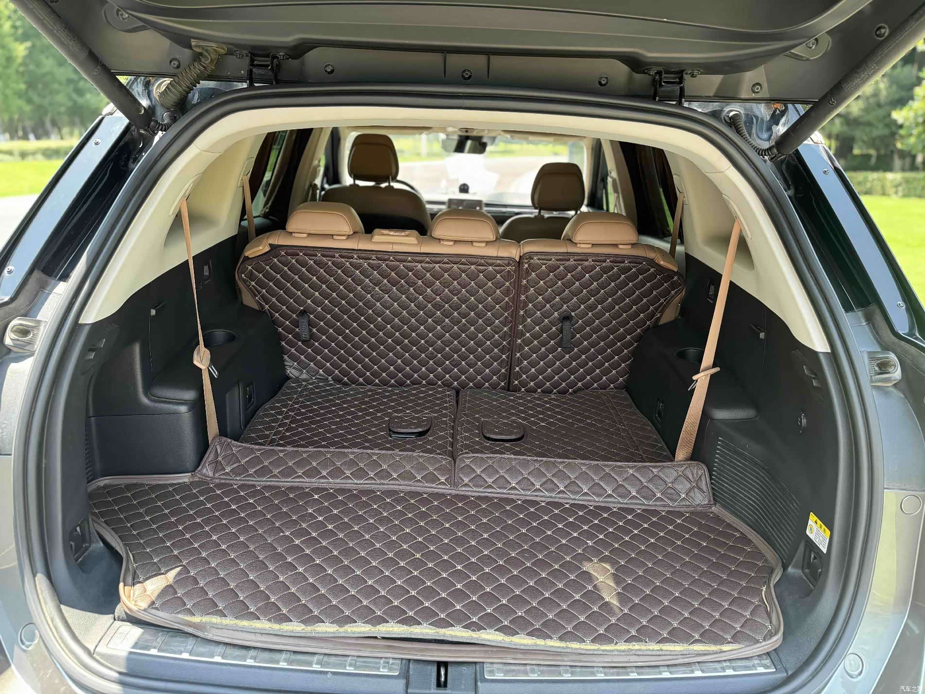 NIO ES8, 2019 10