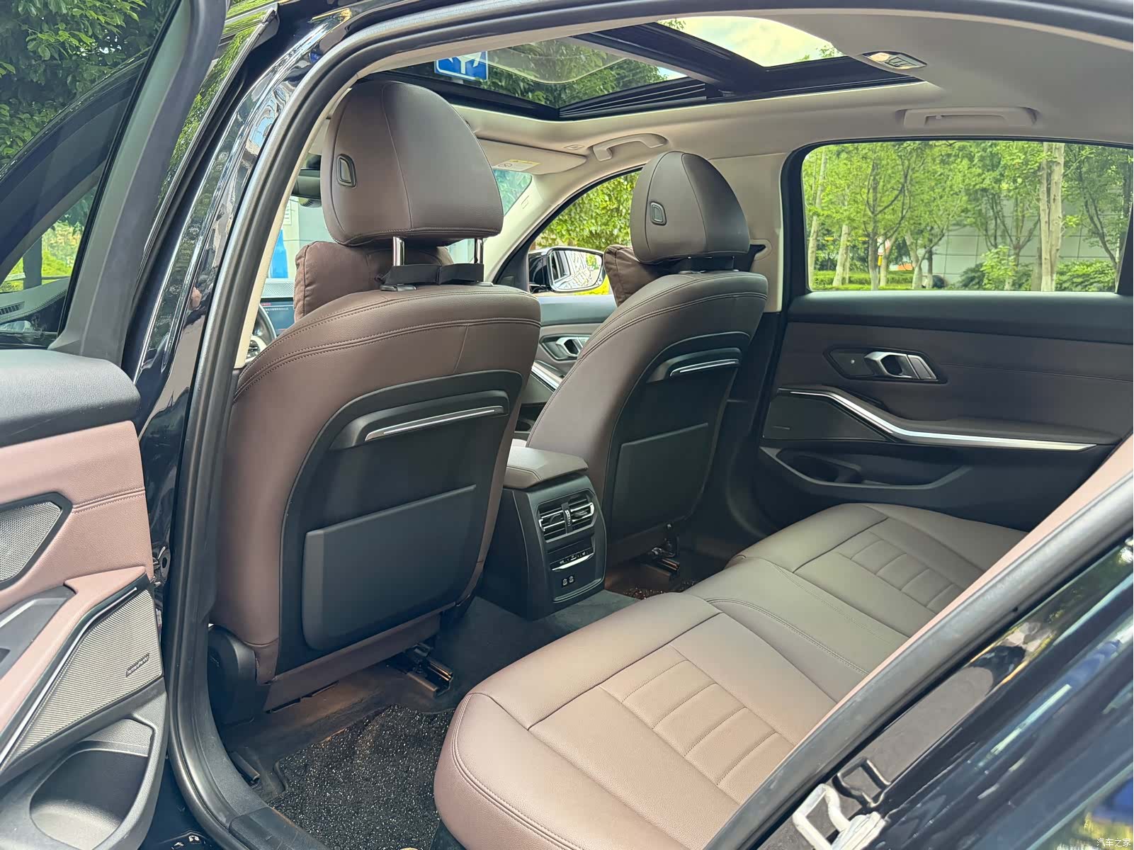 BMW 3 Series, 2021 все фото