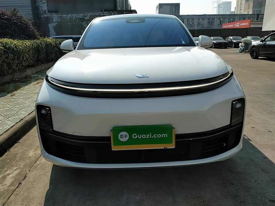 Li Auto Ideal L7