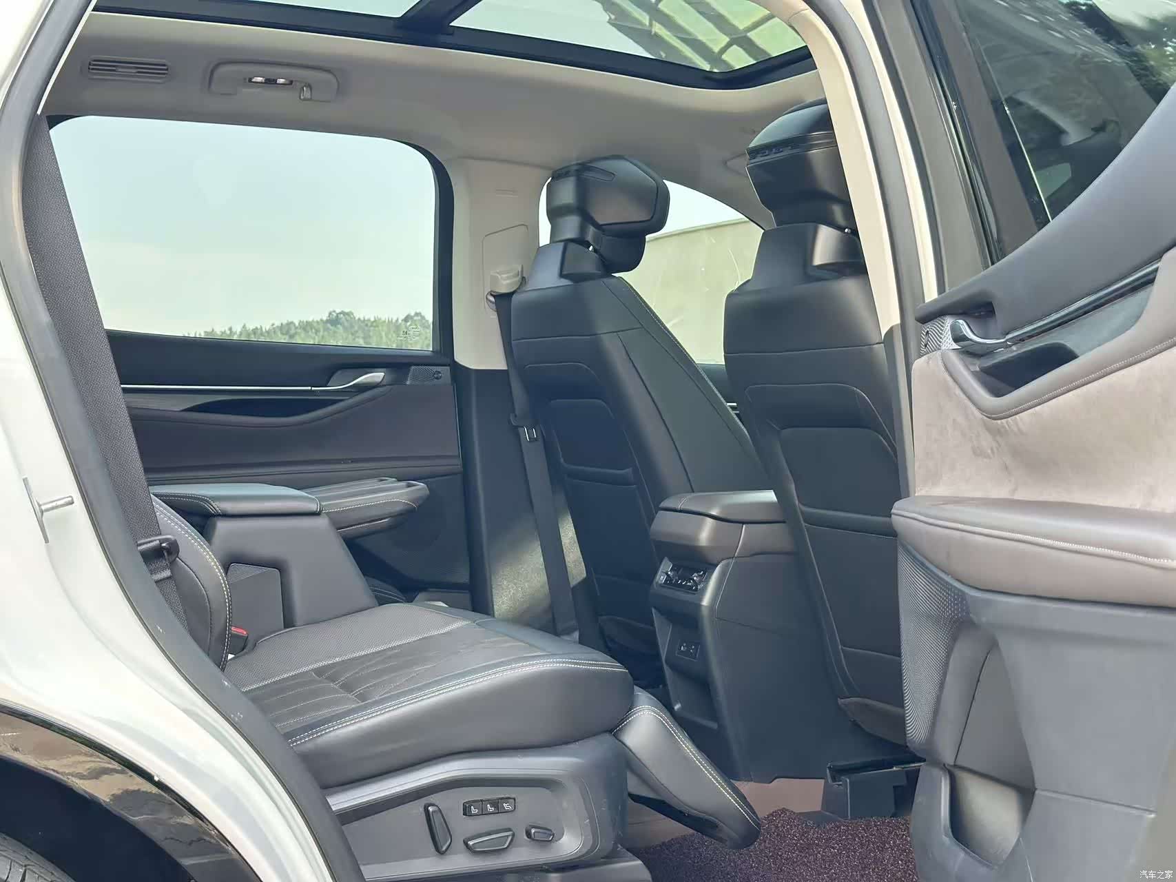 Ford Edge L, 2024 12
