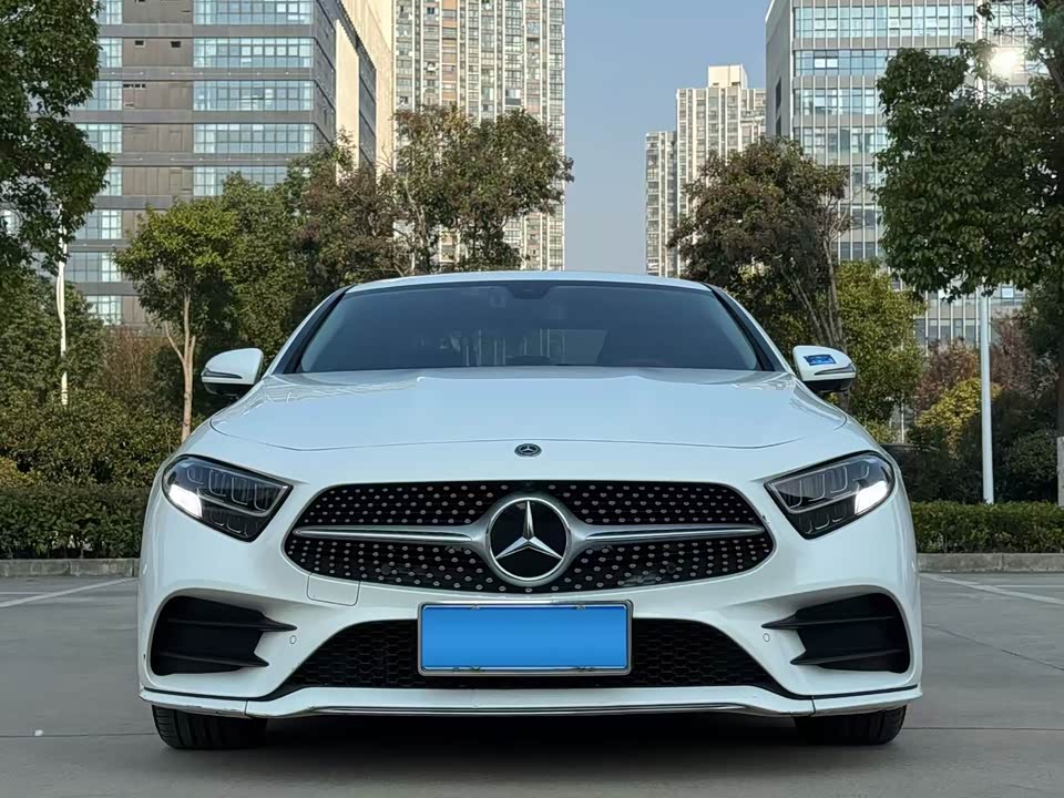 Mercedes-Benz CLS
