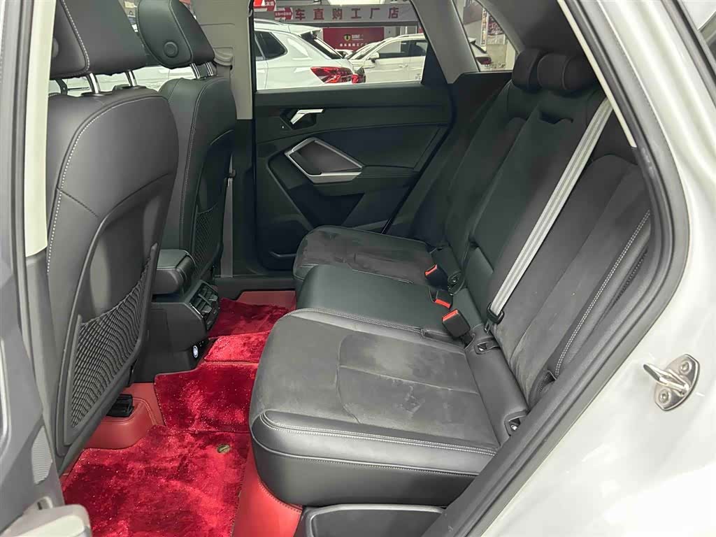 Audi Q3, 2022 13