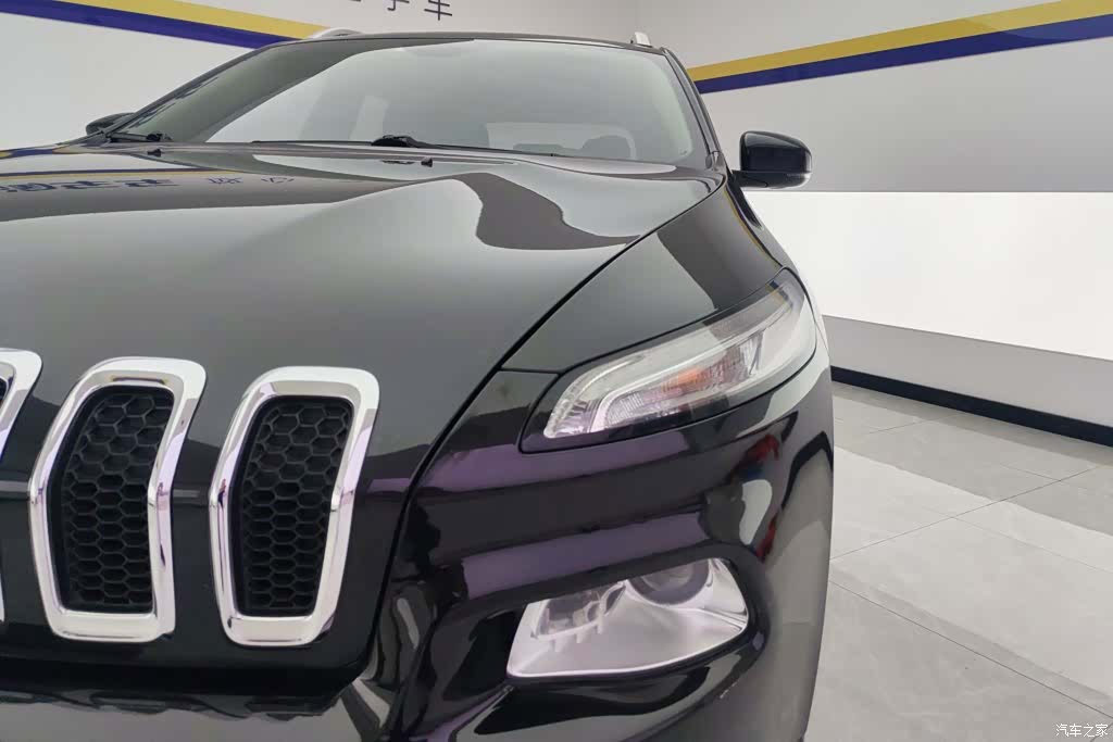 Jeep Cherokee, 2017 все фото