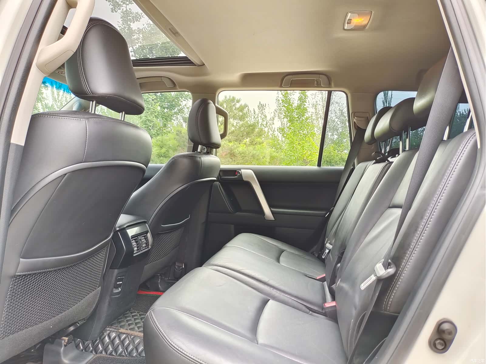 Toyota Prado, 2017 8