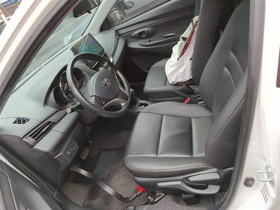 Toyota YARiS L Zhixuan