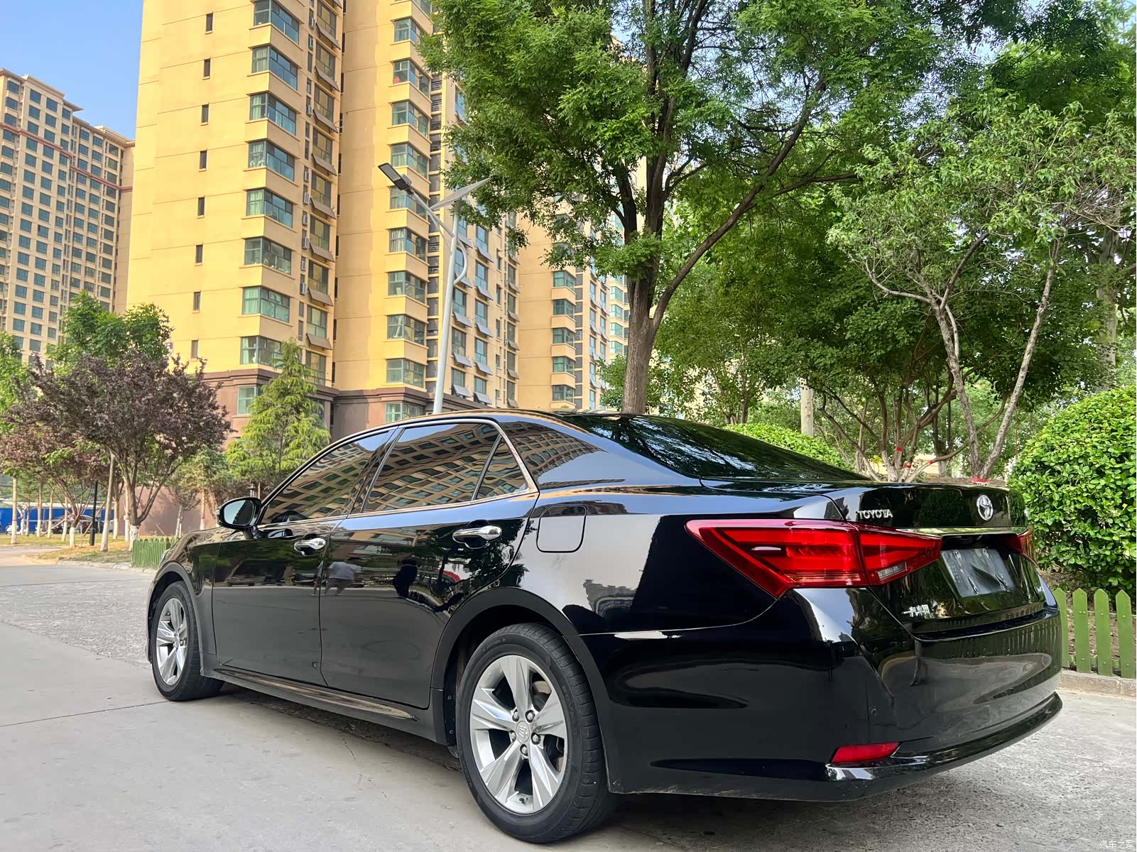 Toyota Crown, 2016 6