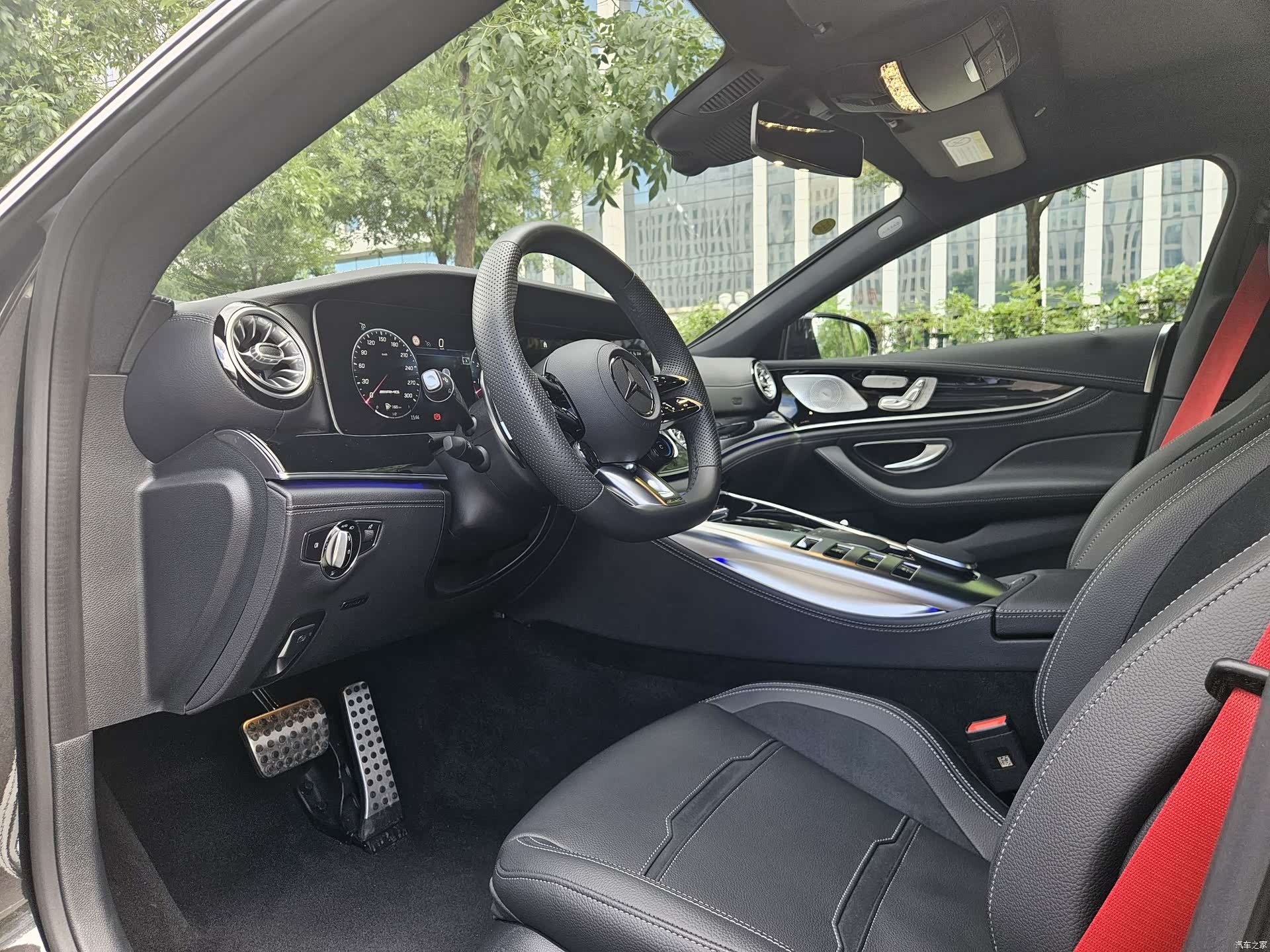 MG AMG, 2025 6