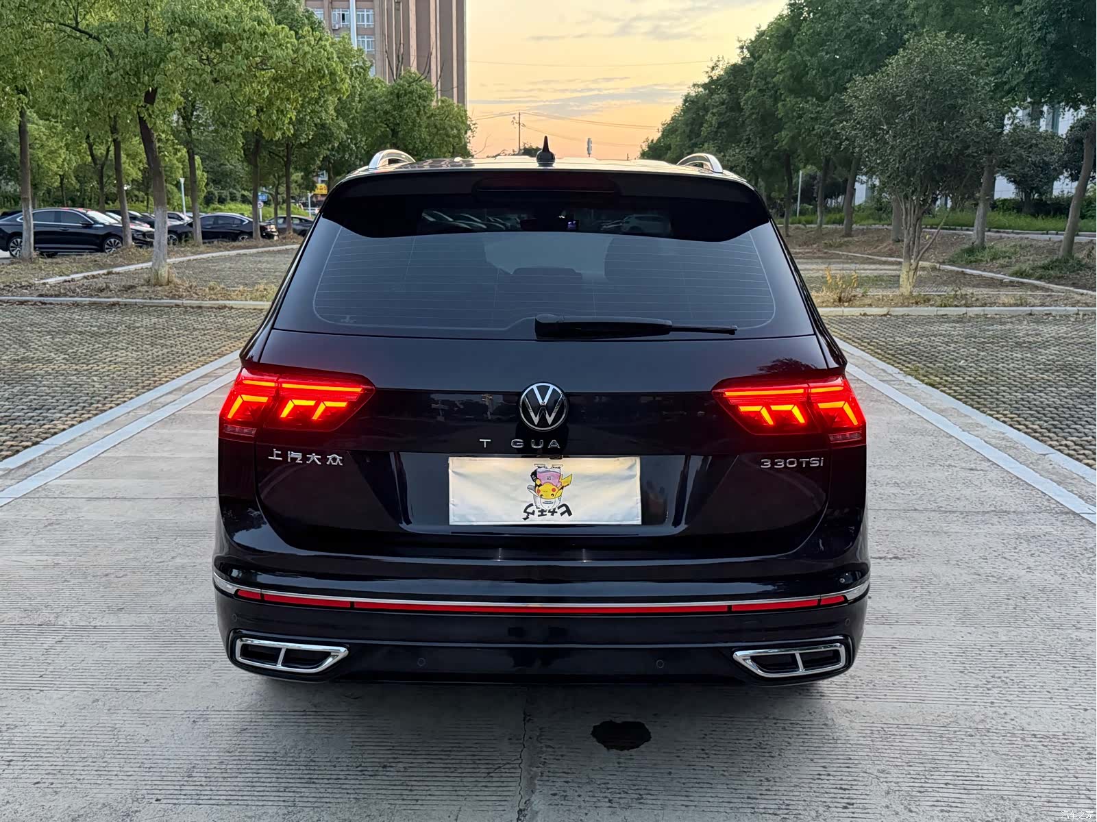 Volkswagen Tiguan L, 2022 12