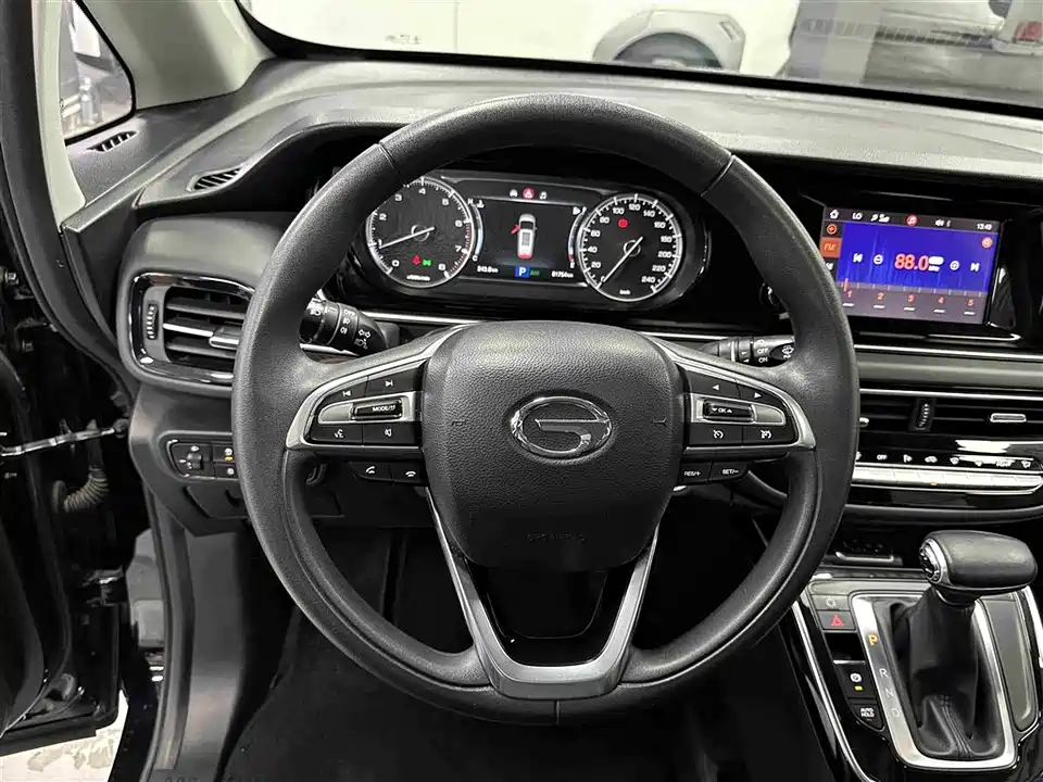 Trumpchi Trumpchi M6