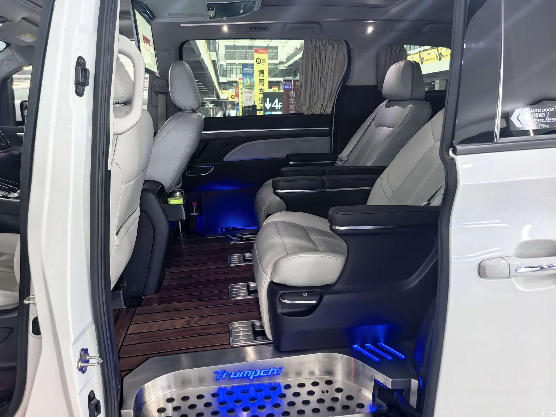 Trumpchi M8, 2021 9