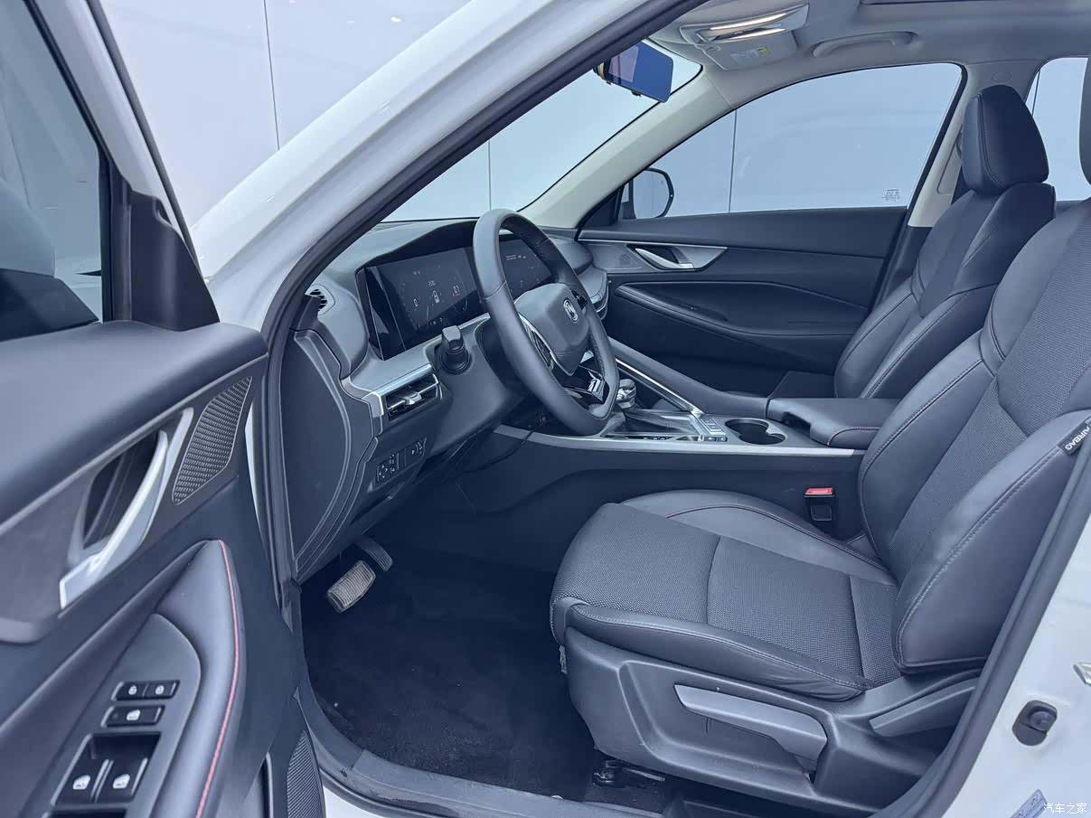 Changan CS35, 2023 7
