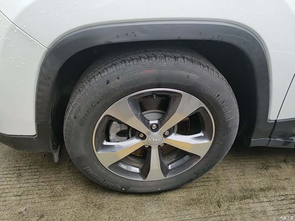 Jeep Cherokee, 2021 23