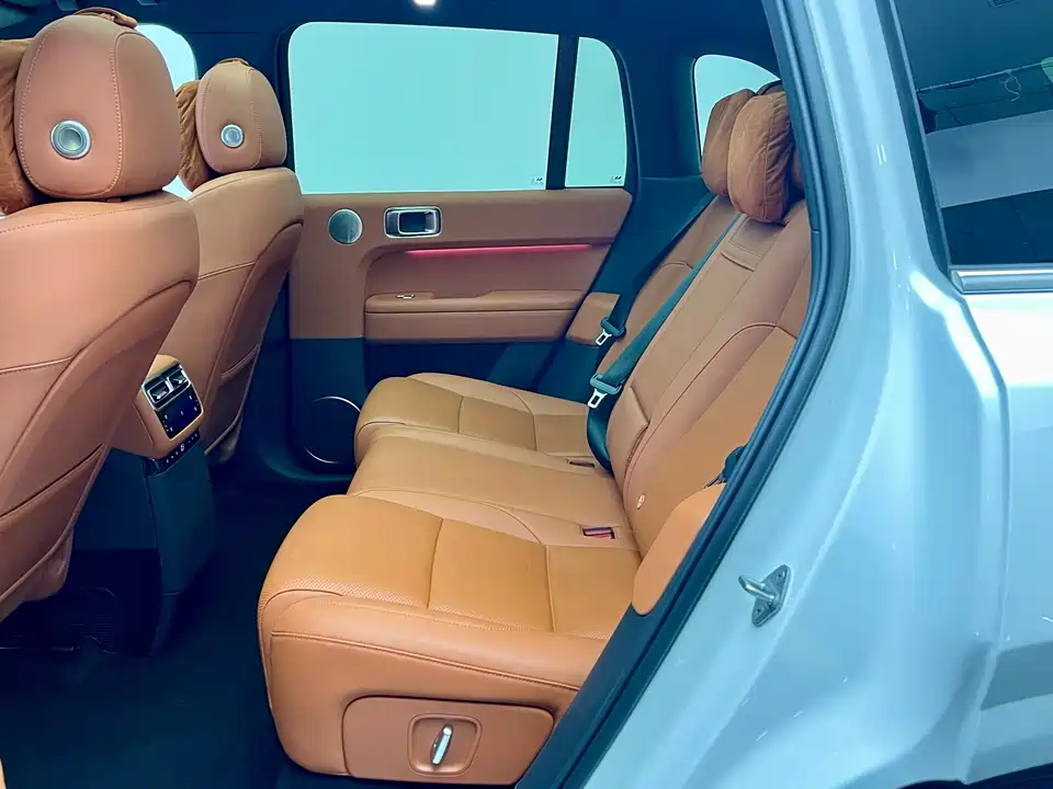 Li Auto Ideal L6