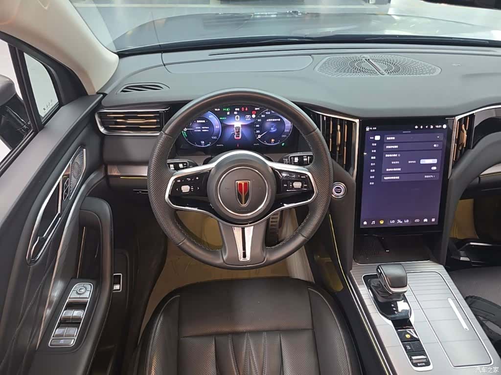 Hongqi HS7, 2025 17