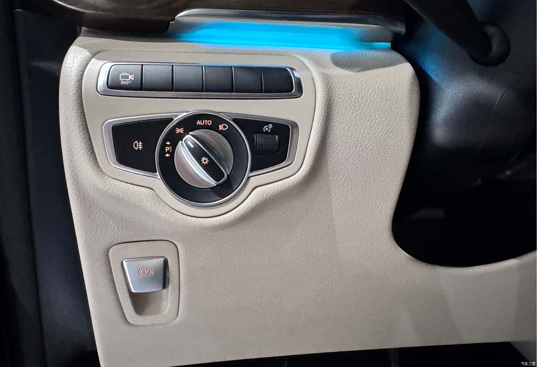 Mercedes-Benz V-Class, 2022 19