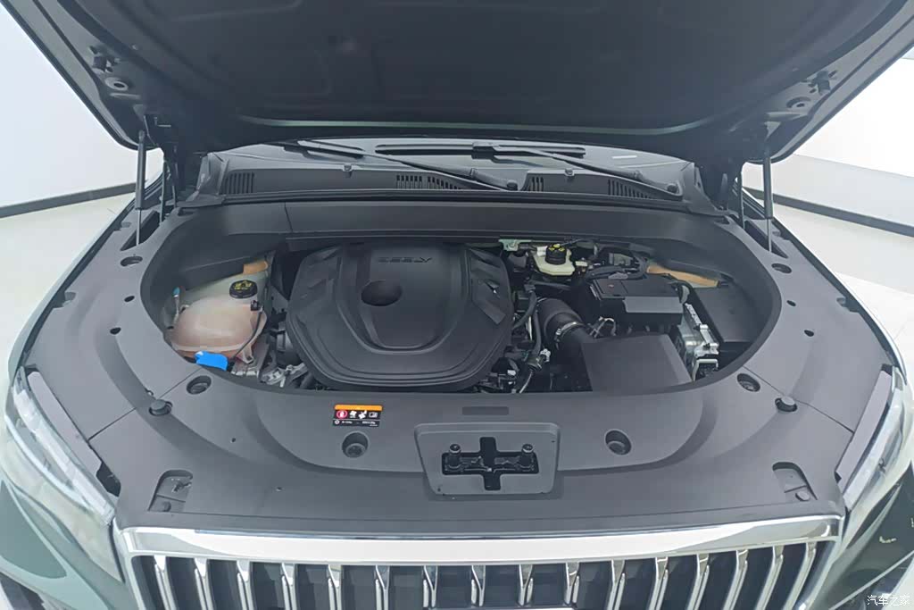Geely Xingyue L, 2024 10