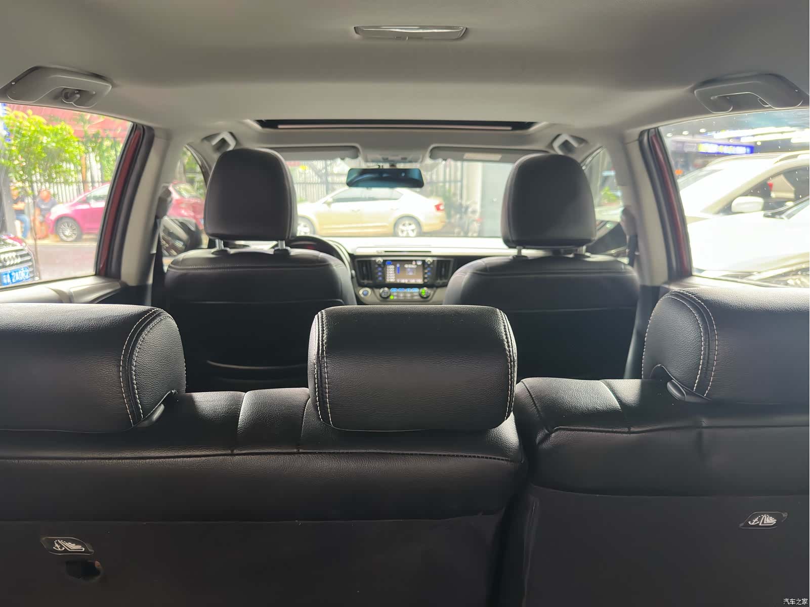 Toyota RAV4, 2017 18
