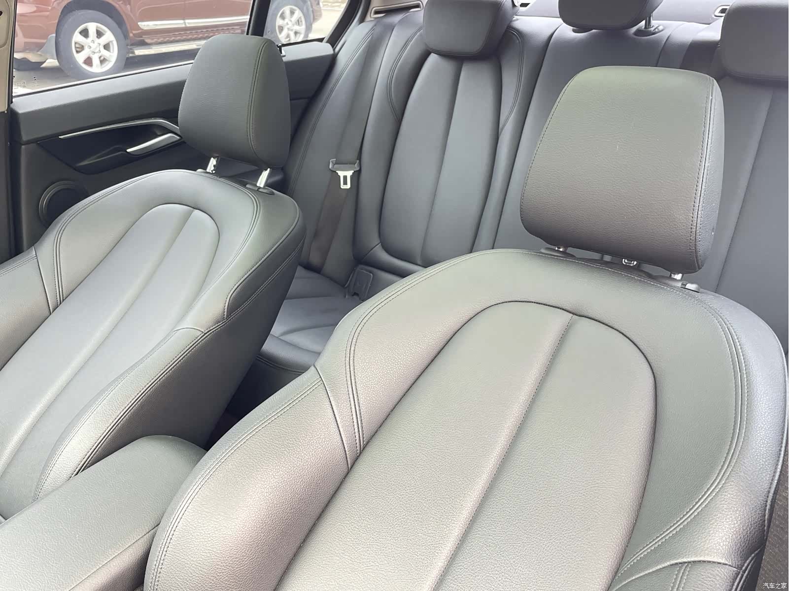 BMW 1 Series, 2019 19