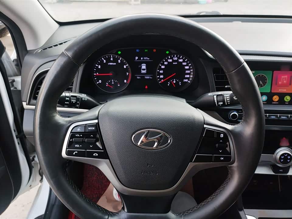Hyundai Lead