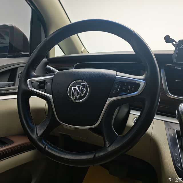 Buick GL8, 2020 12