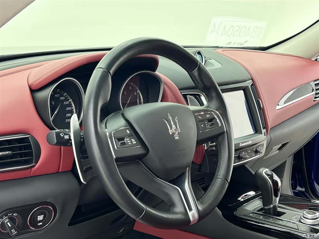 Maserati Levante, 2018 8