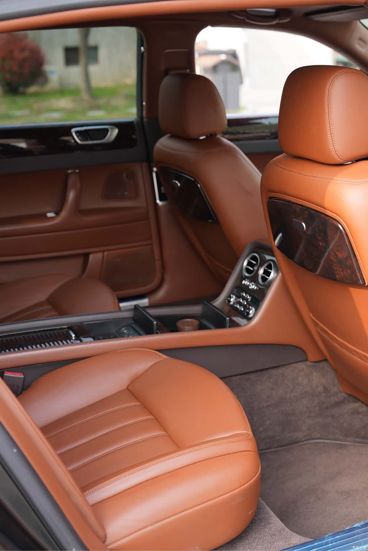 Bentley Flying Spur, 2007 11