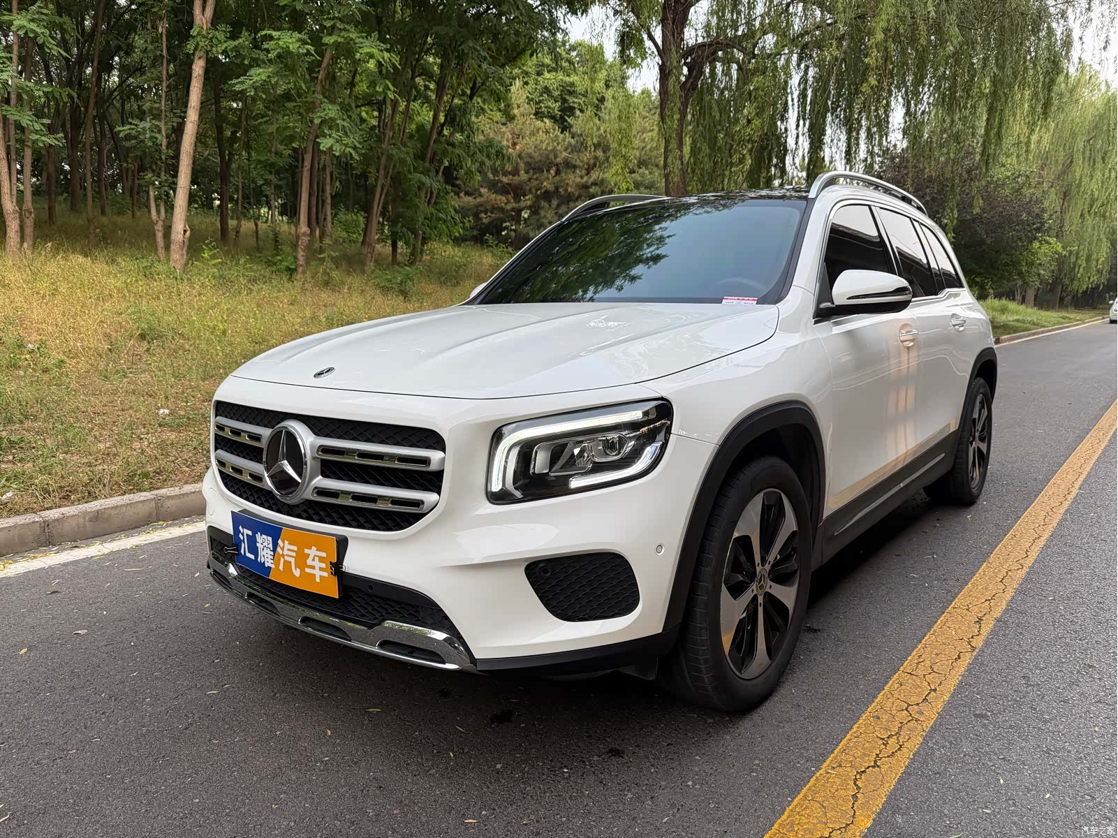 Mercedes-Benz GLB, 2021 1