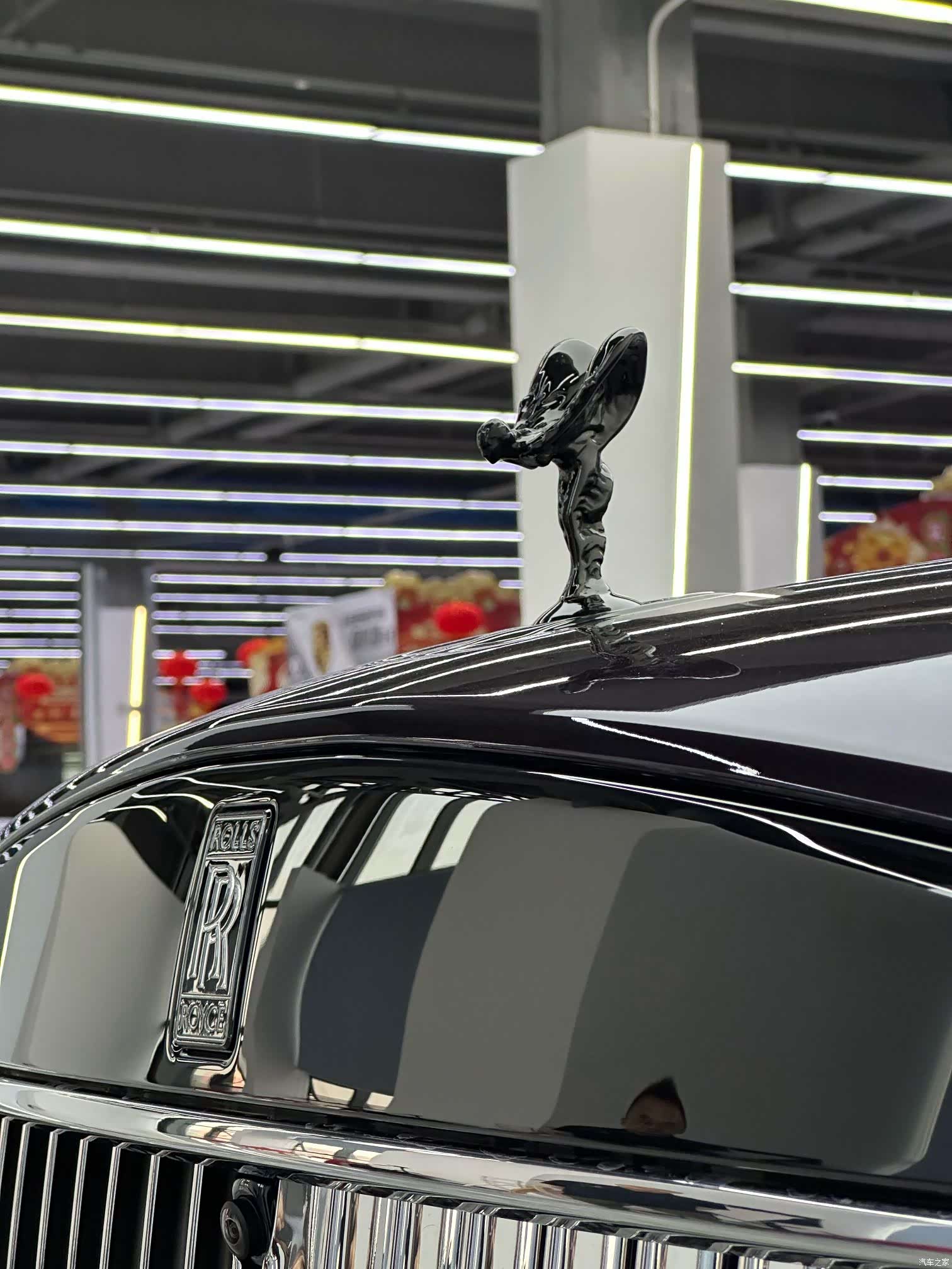 Rolls-Royce Cullinan, 2025 27