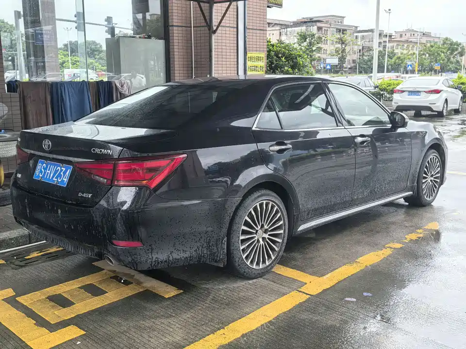 Toyota crown Toyota crown