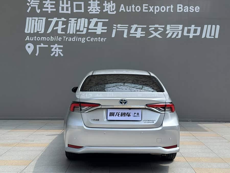 Toyota Corolla 2023, фото 4