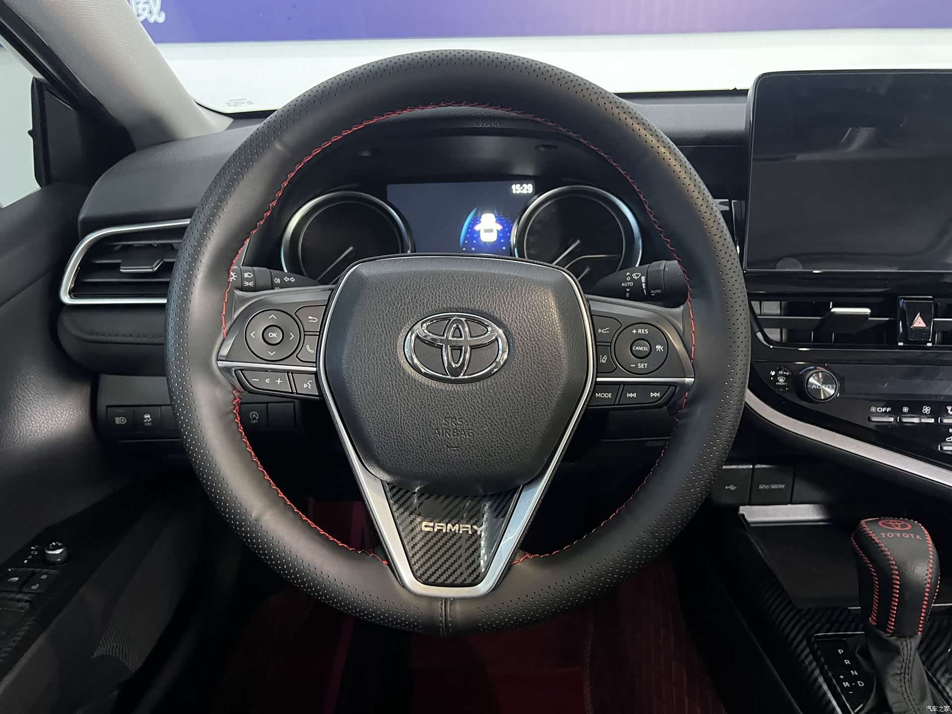 Toyota Camry, 2023 22